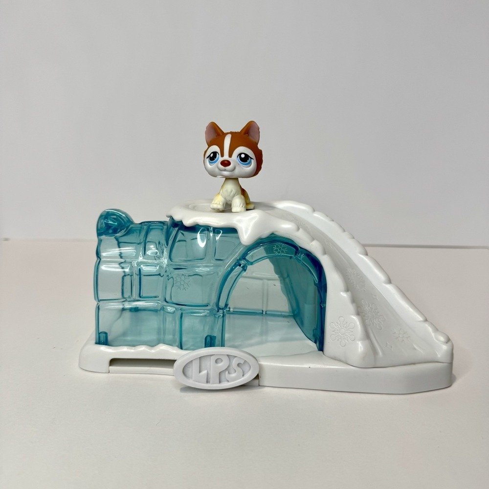 Vintage Littlest Pet Shop Husky & Igloo Polar Puppies Playset